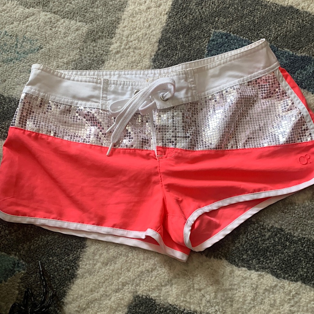 SALE $$$.    Womens OP beach shorts Peach/white/silver Wore once Size 3/5